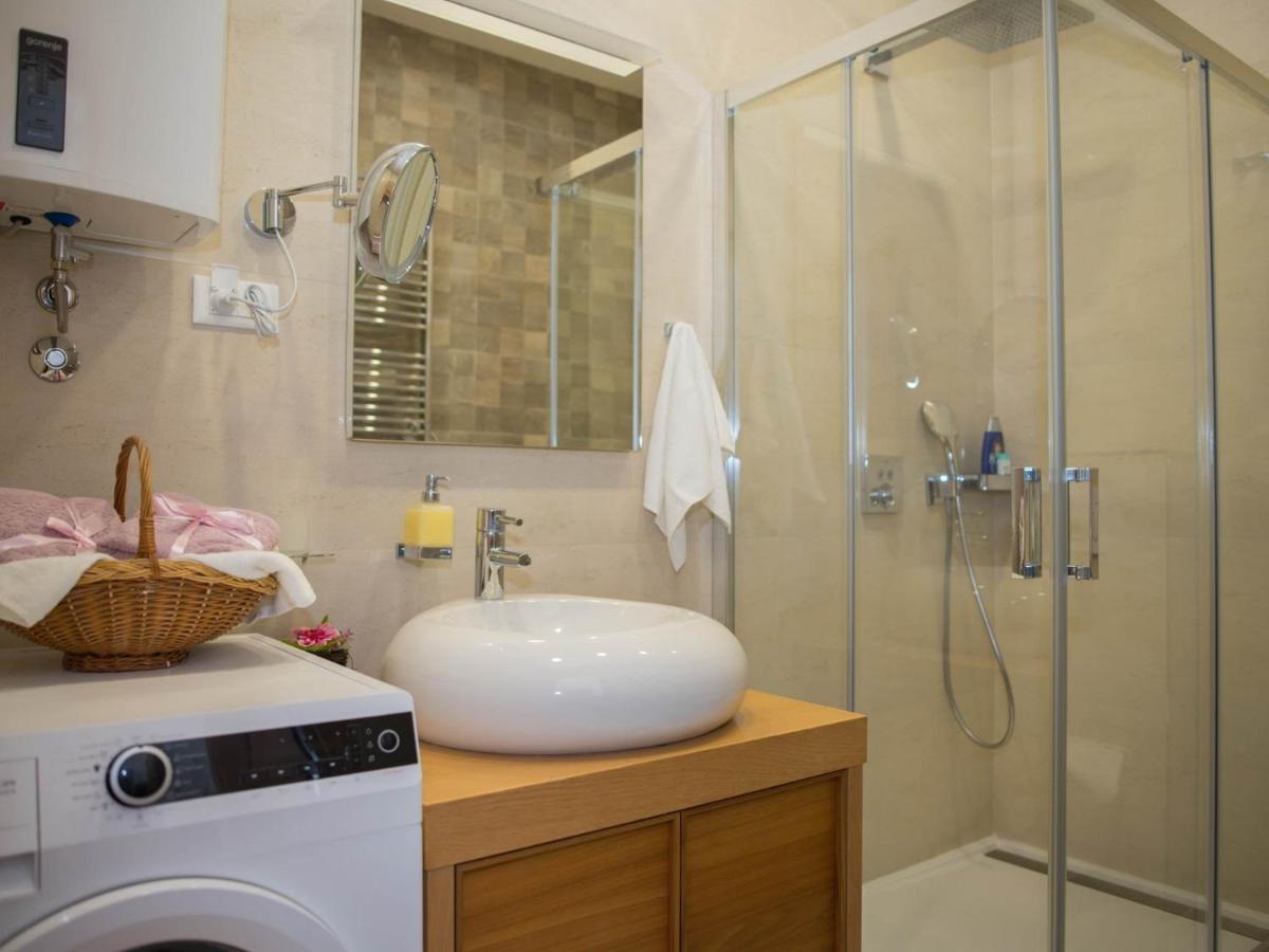 Apartment Faros Dubrovnik Bagian luar foto
