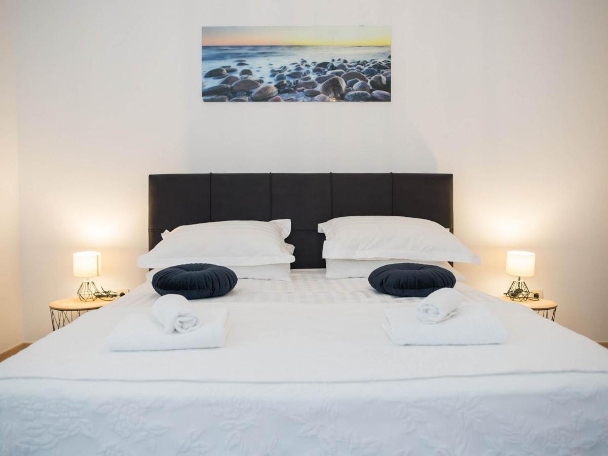 Apartment Faros Dubrovnik Bagian luar foto